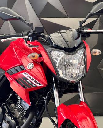 YAMAHA YS 150 FAZER SED YAMAHA YS 150 FAZER SED